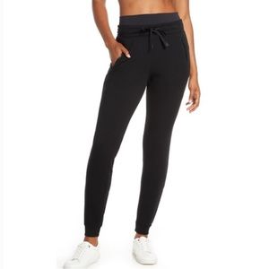 Alo Yoga Women’s Uptown Jogger High Waisted Black Pant Size Small